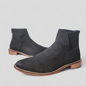 Free People Century Bootie Oiled Nubuck Leather Ankle Boots Size 40